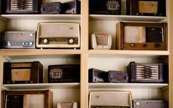 pexels-clickerhappy-9295