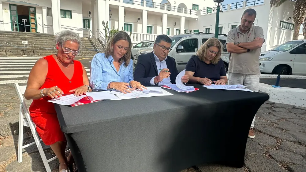 FIRMA HOSPITAL LANZAROTE