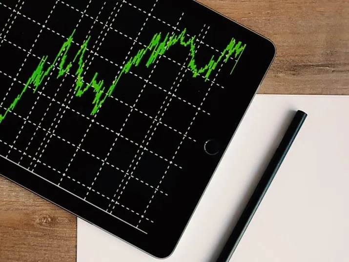 pexels-weekendplayer-187041